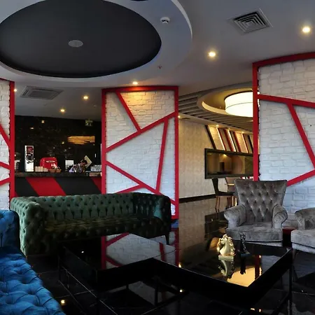 מלון Campus Hill אלאניה