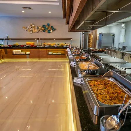 Campus Hill אלאניה