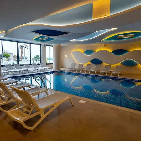 מלון Campus Hill אלאניה