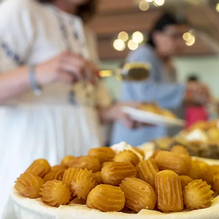 Campus Hill Hotel 5*