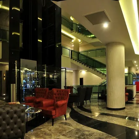 Hotel Campus Hill 5*
