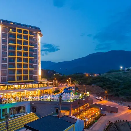 Campus Hill Szálloda Alanya