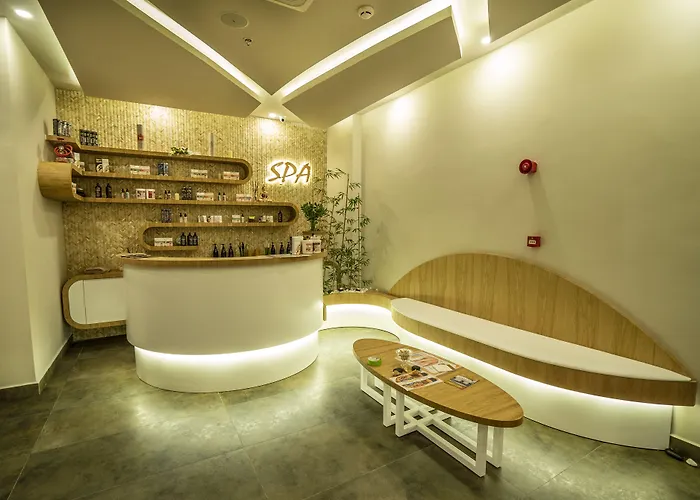 Campus Hill Szálloda 5*