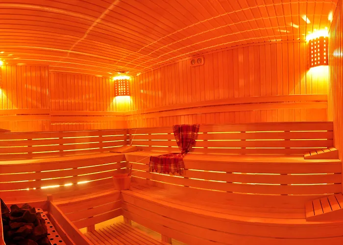 Campus Hill Hotel 5*