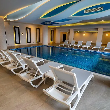 Campus Hill فندق