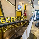 Campus Hill Otel 5*